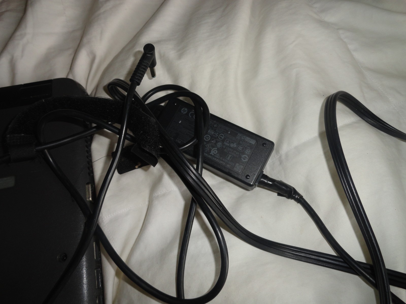 HP HQ-TRE 71025 LAPTOP PARTS AS IS