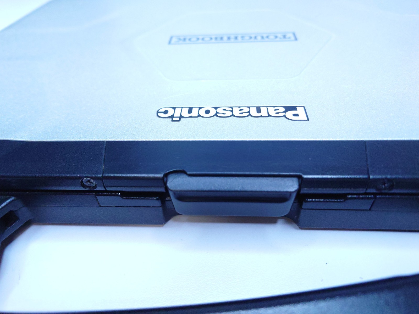 Toughbook CF54 Core i5 7300U 2.6GHz 8GB RAM 1TB SSD Win 11 Pro Touch