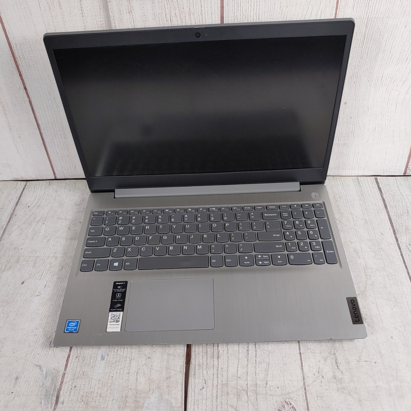 LENOVO IdeaPad 3 15IGL05 15″ – 128gb SSD – 4GB Ram Memory FHD N5030 – WINDOWS 11