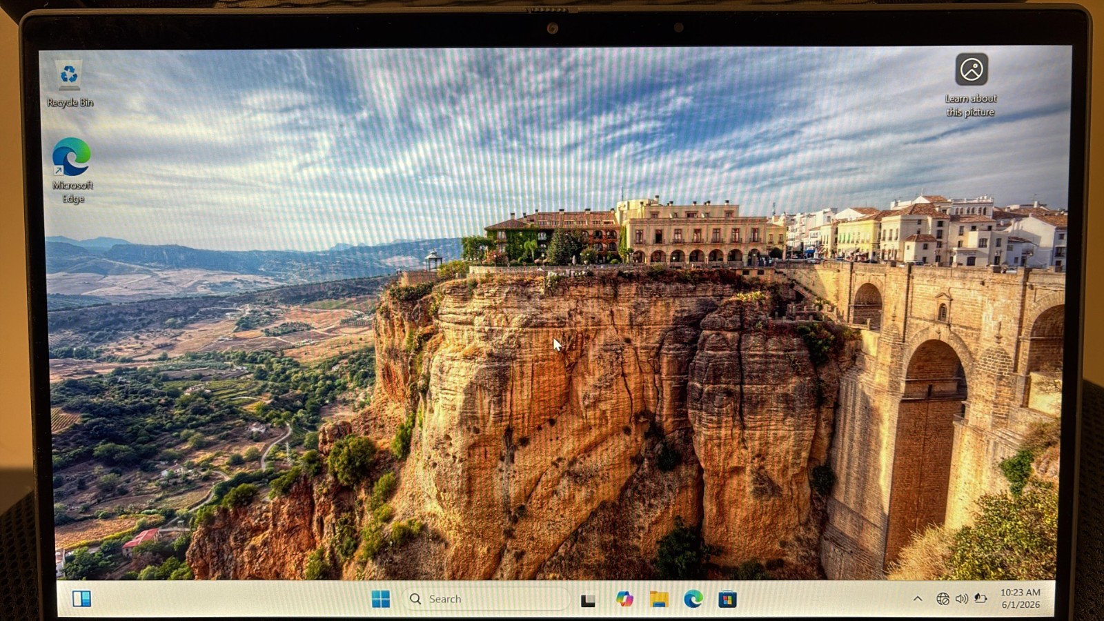 Dell Latitude 7410 14″ Touch i7-10610U 1.80GHz 16 GB RAM 512 GB SSD Win 11 Pro .