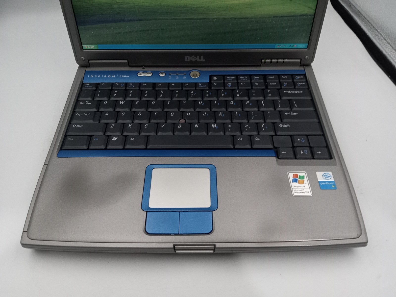 Dell Inspiron 600m 14″ Laptop Intel Pentium 2.0GHz 512MB RAM 60GB HDD WinXP -RR