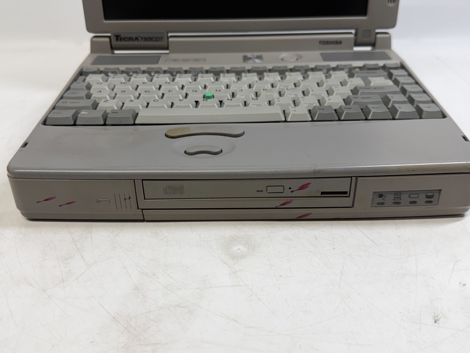 Toshiba Notebook Laptop Tecra 730 XCDT NO HDD w/AC PARTS
