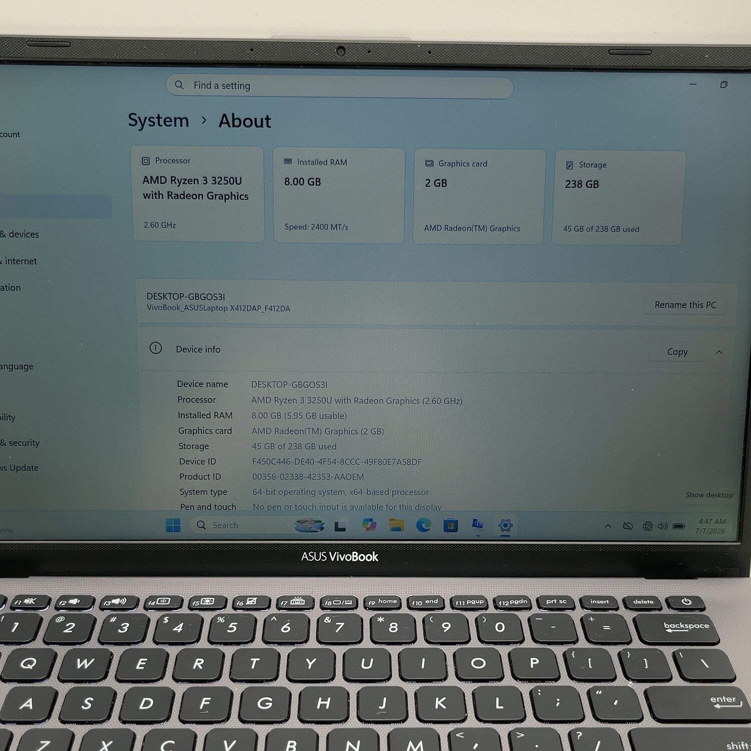 Asus Vivobook 14 F412V 14″ Ryzen 3 3250U 2.6GHz 8GB RAM 256GB SSD