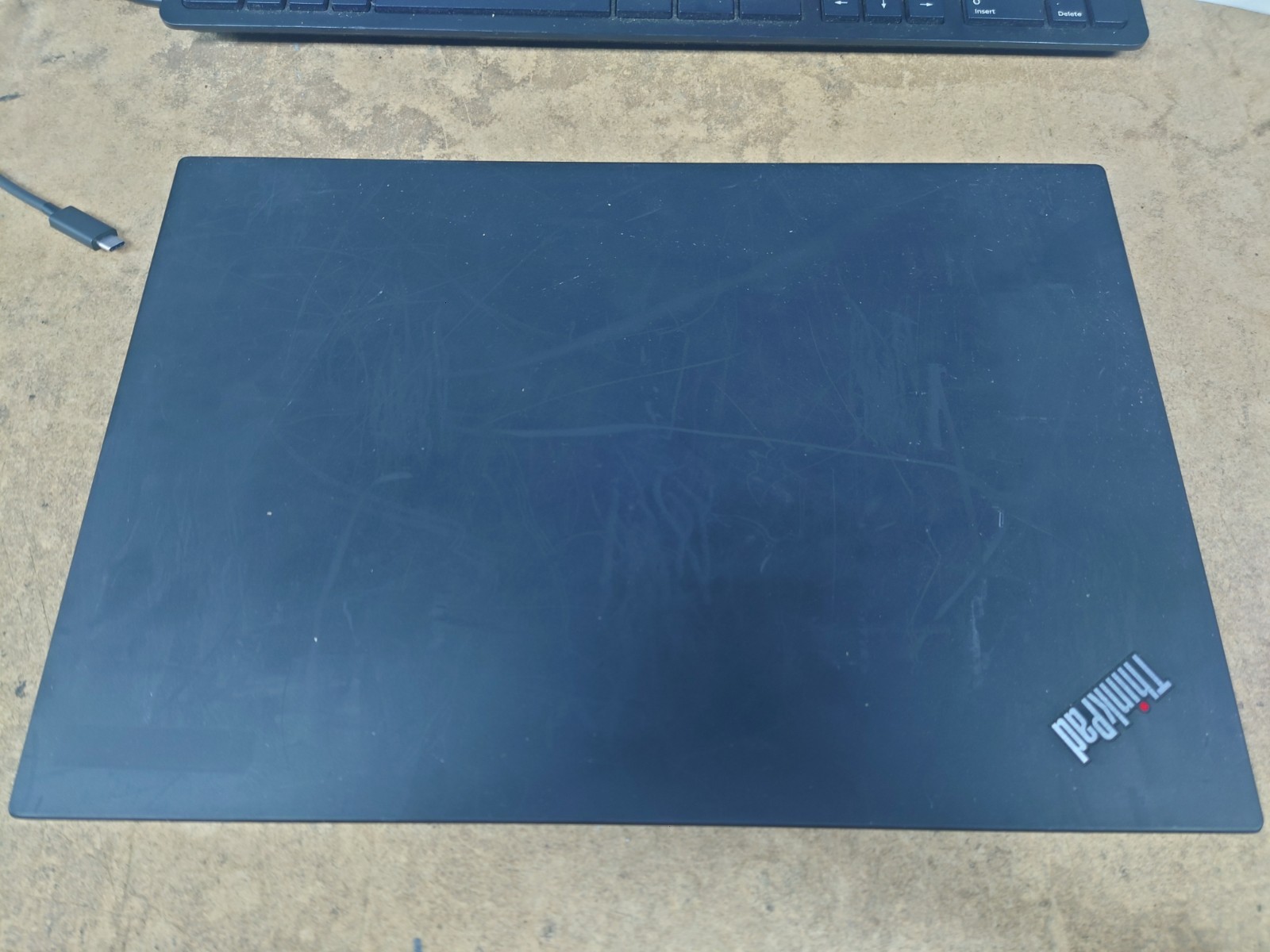 Lenovo ThinkPad T15 Gen 2 15.6″ i7-1165G7 16GB RAM 512GB SSD No OS