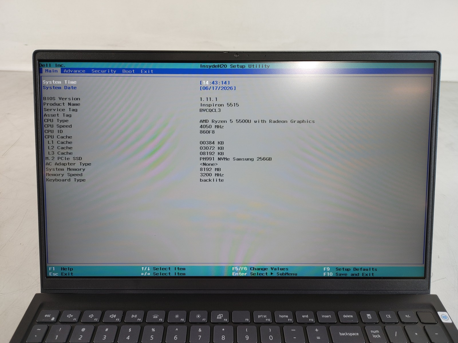 Dell Inspiron 5515 Ryzen 5 5500U 2.10 GHz 8 GB DDR4 No HDD