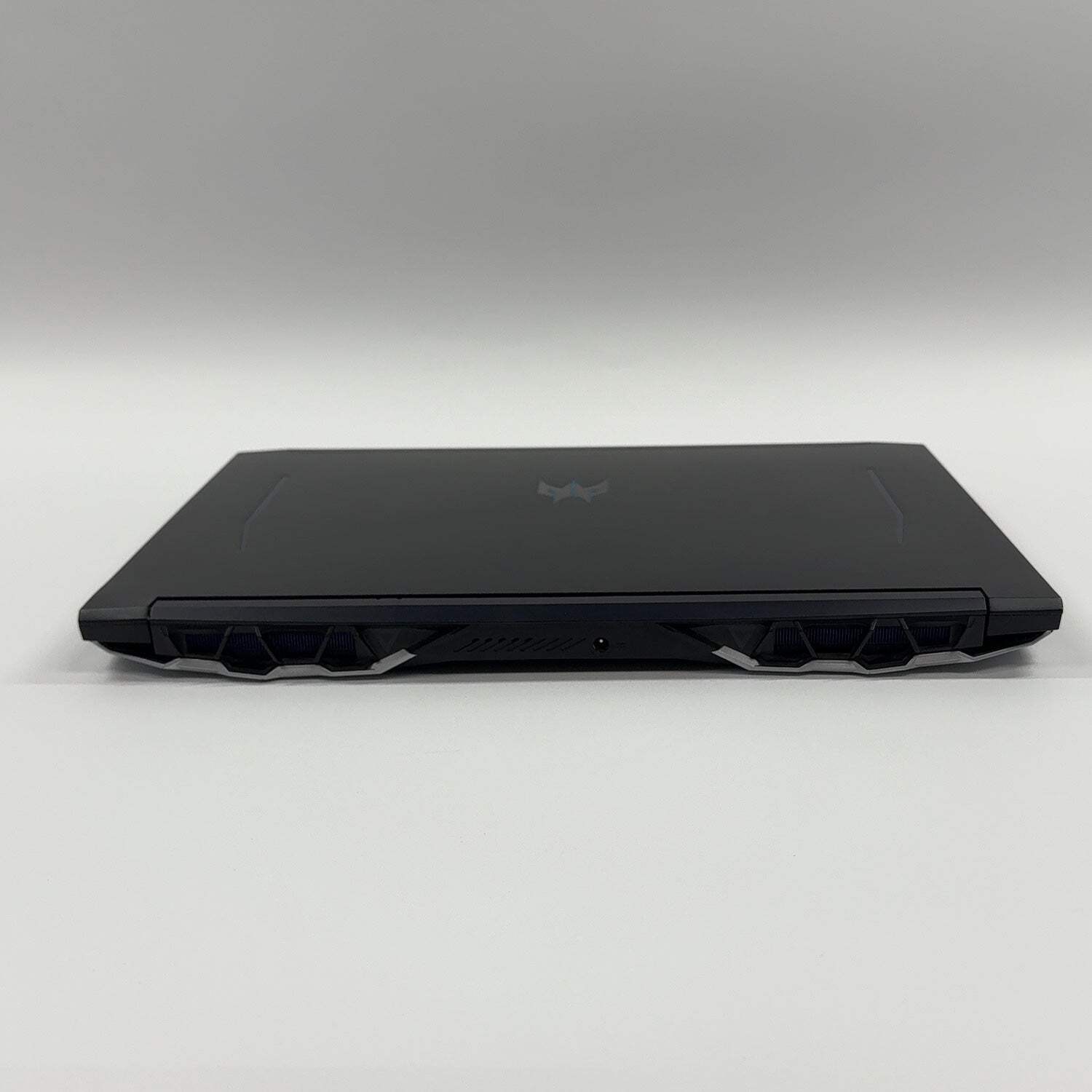 Broken Acer Predator Helios 300 i7-10750H 16GB RAM 512GB SSD GTX 1660 Ti READ