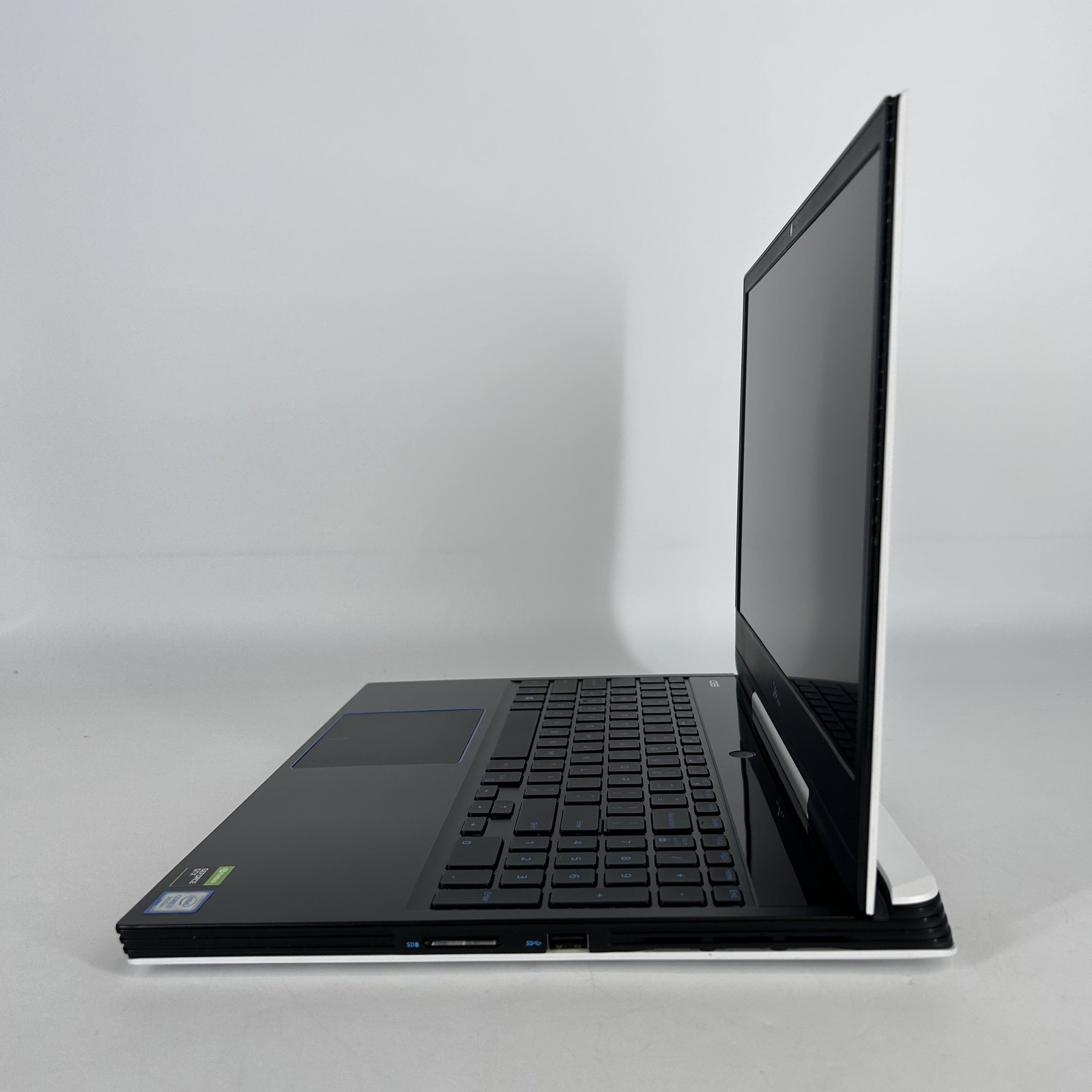 Dell G5 5590 15.6 FHD i7-9750H 2.60GHz 8GB 256GB SSD/1TB HDD GTX 1650 Excellent