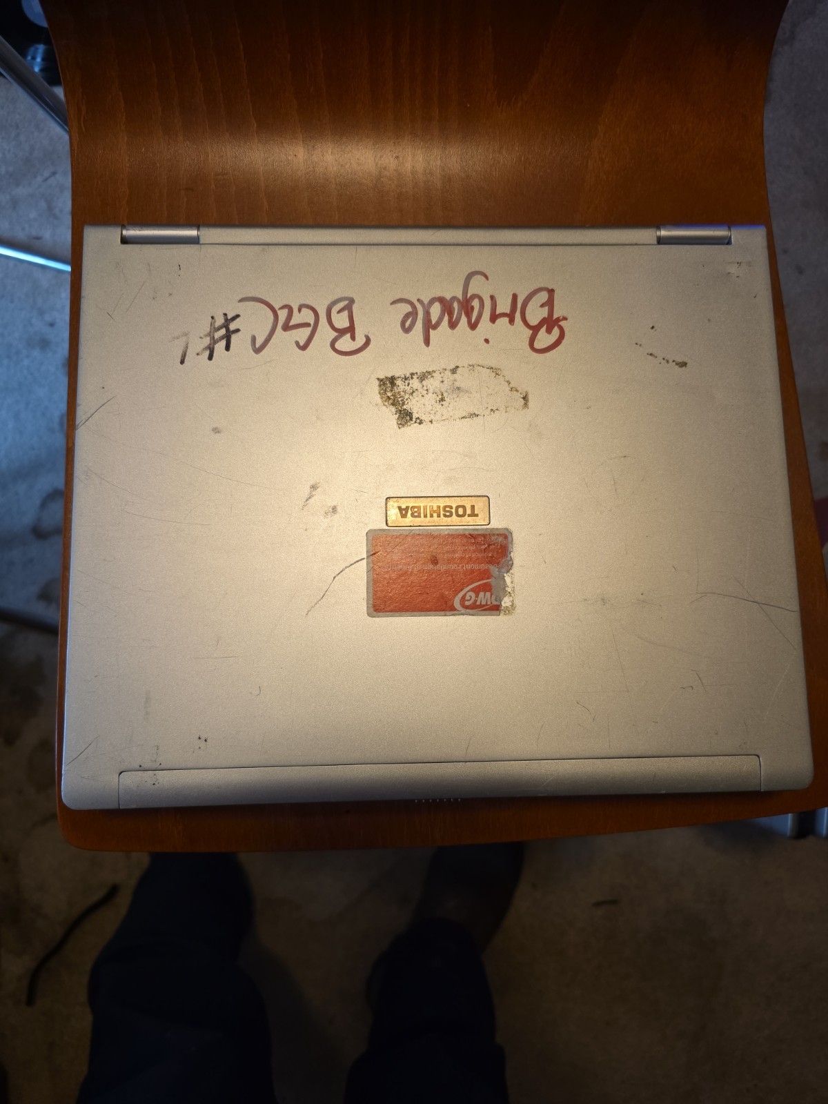 Vintage Toshiba Tecra M2 PTM20U Laptop – For Parts – *READ Set Of 4