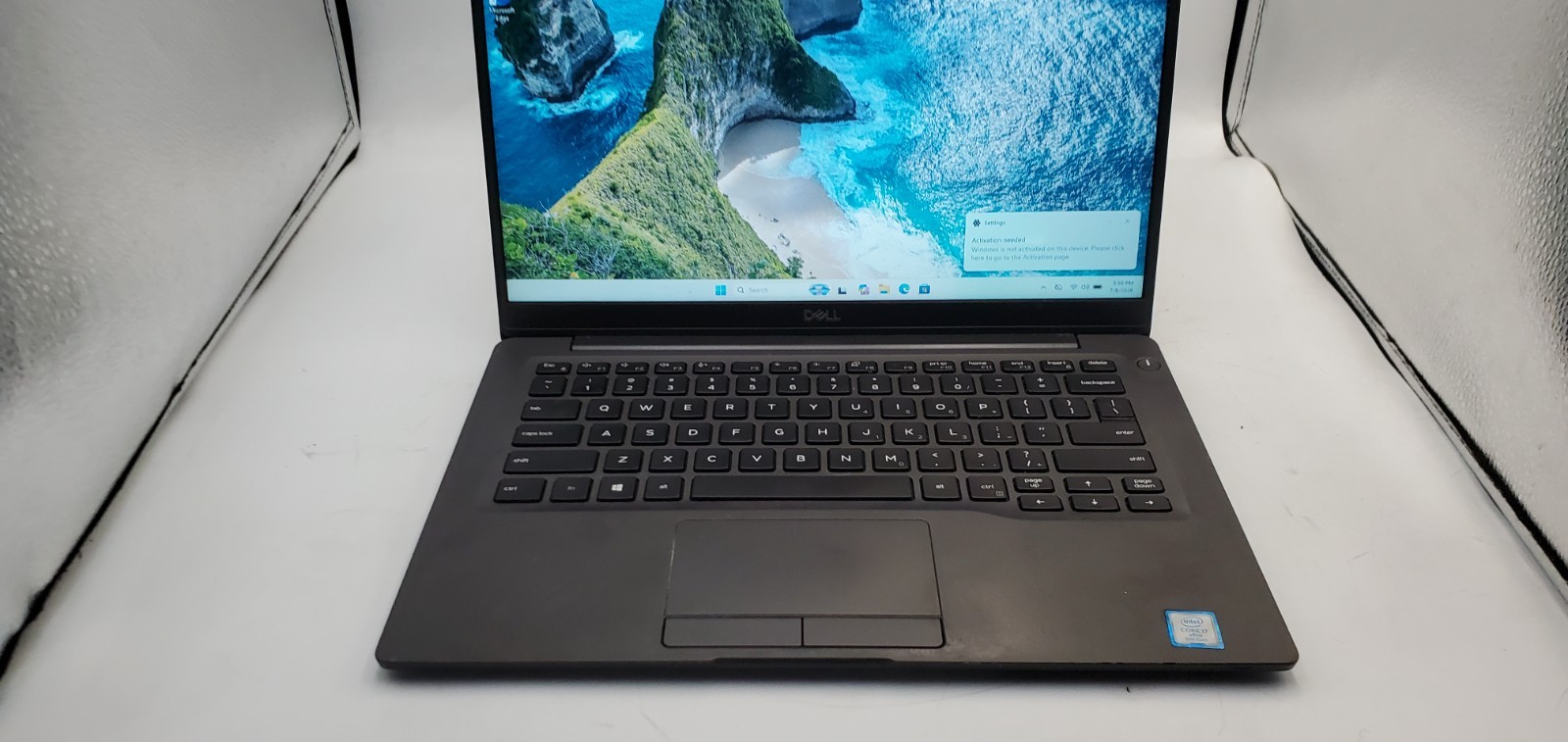 Dell Latitude 7400 Laptop Intel Core i7-8th Gen 16GB RAM 256GB SSD W11P 14″