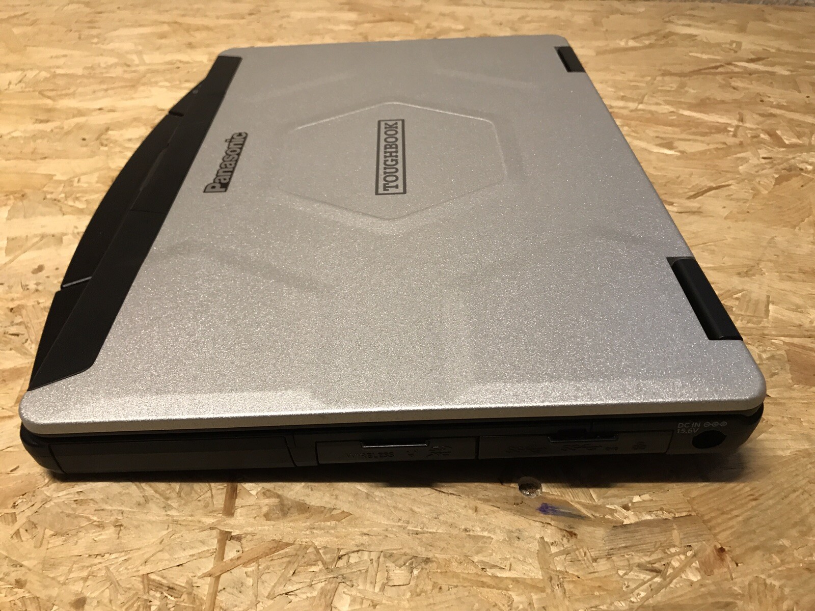 Panasonic Touhgbook CF-54 MK1,14″FHD,i5-5300U,2,3GHz,8GB,512GB,LTE,A-WARE