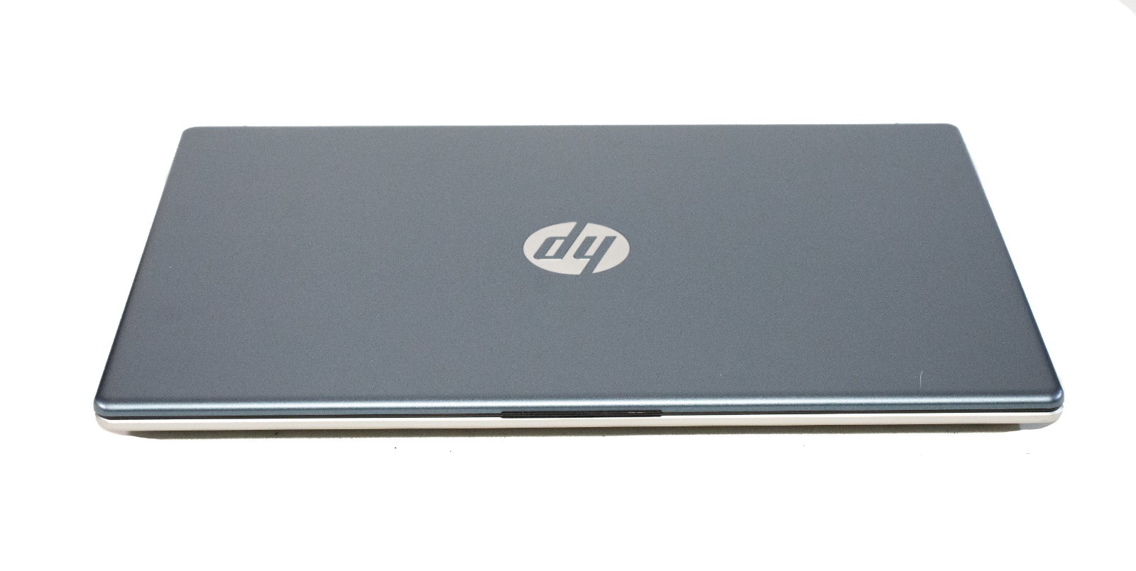 (MA5) HP Laptop 15.6 AMD Ryzen 3 7320U 2.40 GHz 8GB RAM 512 SSD Win.11 Home