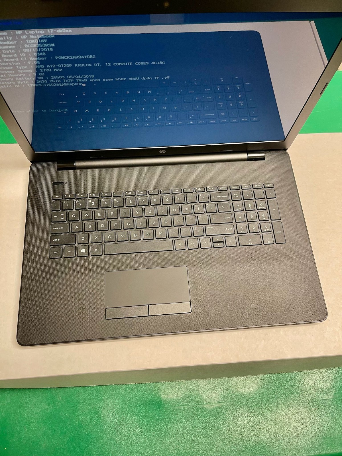 HP 15.6″ AMD A12-9720P R7 Series 8GB 500GBHDD Non Touch WIN 10 HOME