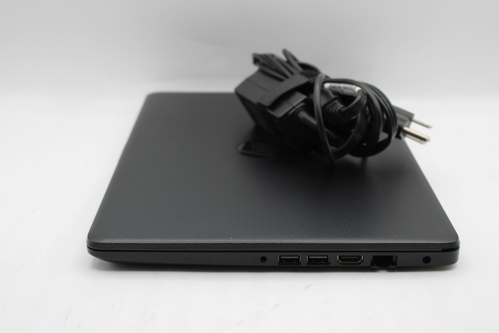 HP 14-dk1003dx Laptop AMD Athlon 3050U @ 2.3 GHz 8GB RAM 256GB SSD No OS No Batt