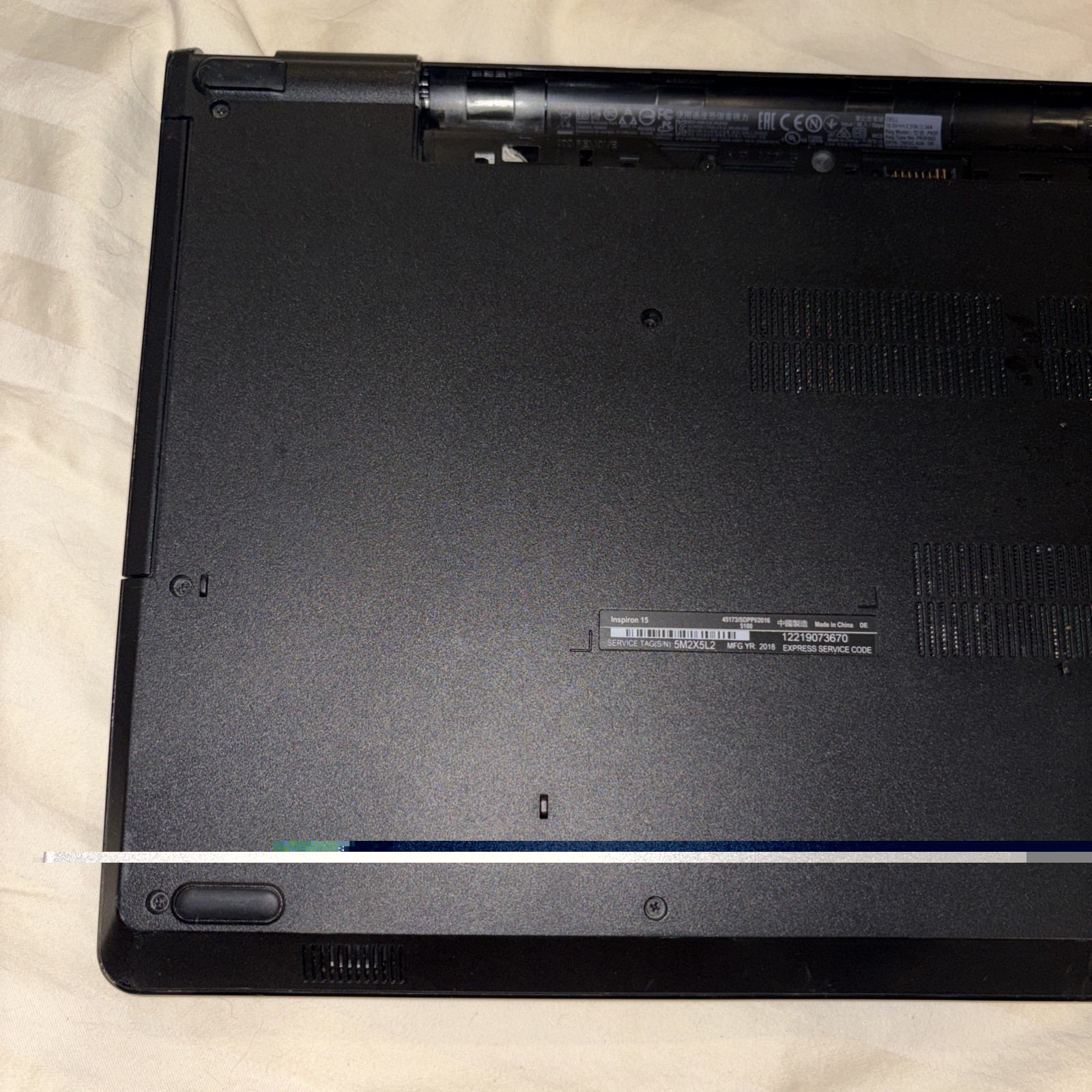 Dell Inspiron 15 3567 15.6in i3-6006U 2.0GHz, 4 GB, 1 TB HDD, Win 10 Home