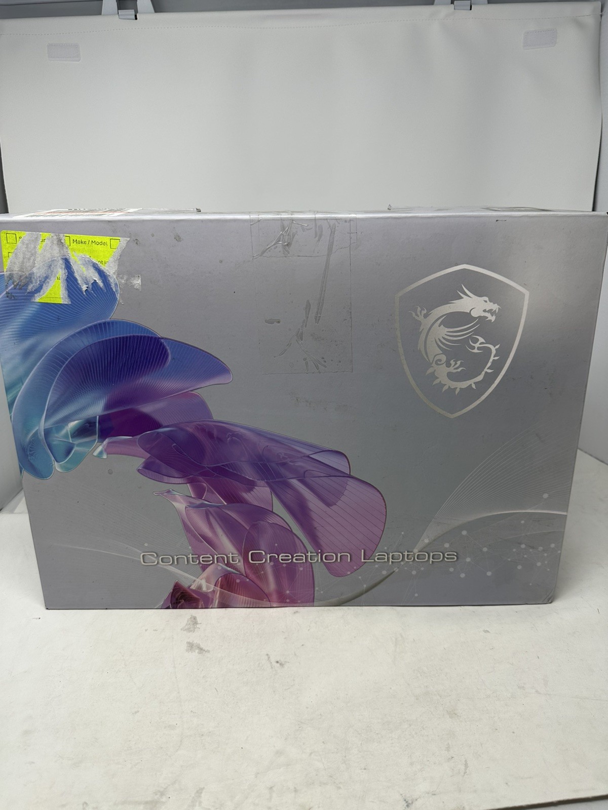 MSI Creator 16 AI Studio A1VHG 16.0″UHD+ Core Ultra 9 185H 32GB 1TB RTX 4080