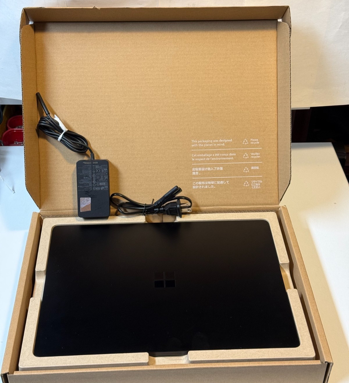 NEW SEALED MS Surface Laptop 6 15″ S1 Ultra i7 165H -32GB RAM- 512GB SSD-W11 PRO