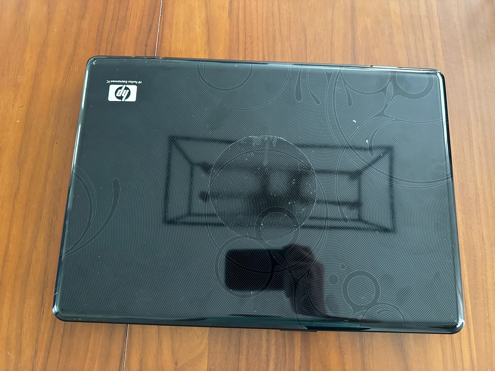 HP Pavilion dv9700 Laptop W Remote For Parts Only 17” Screen No Power No Battery