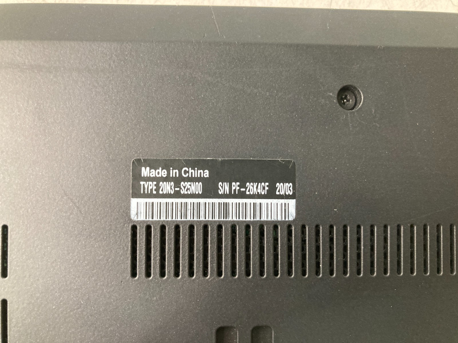 Lenovo ThinkPad T490 vPro w/ i5-8365U 1.6GHz 8GB Ram -Bad Speakers No HDD Parts