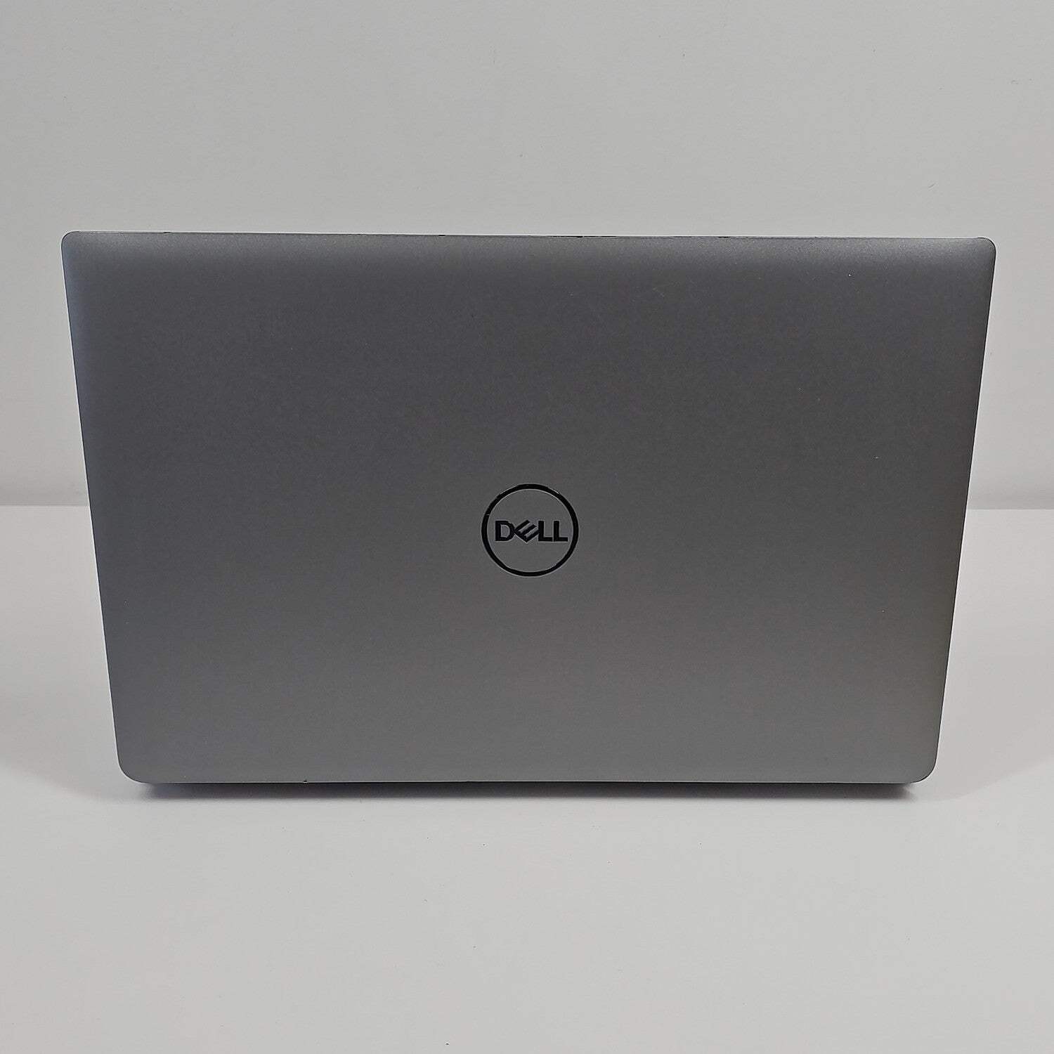 Broken Dell Latitude 5540 15.6″ i7-1365U 16GB RAM 512GB SSD Cracked Casing