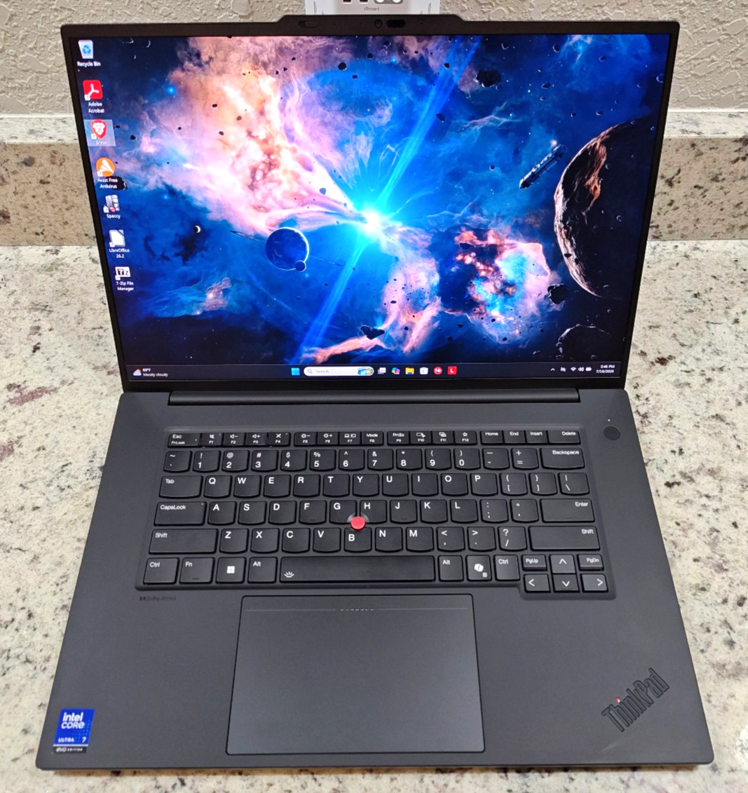 Lenovo ThinkPad P1 Gen 8 (UHD+) — Ultra 7 255H 32GB RAM 1TB SSD RTX PRO 2000