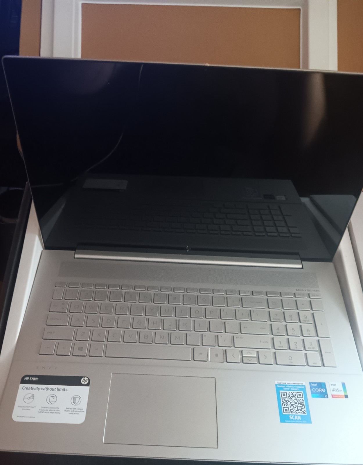 HP ENVY LIKENEW COMPUTER NTEL CORE I7-1165G7 | 1TB CMOS ISSUE
