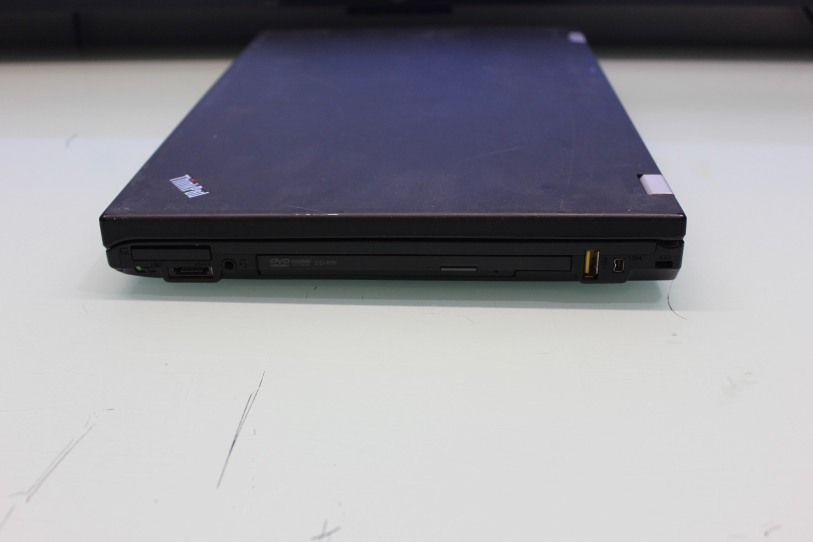 #56 LENOVO THINKPAD T410 14″ LAPTOP INTEL i5 M560@2.67GHz 3GB 150GB HD WINDOW XP