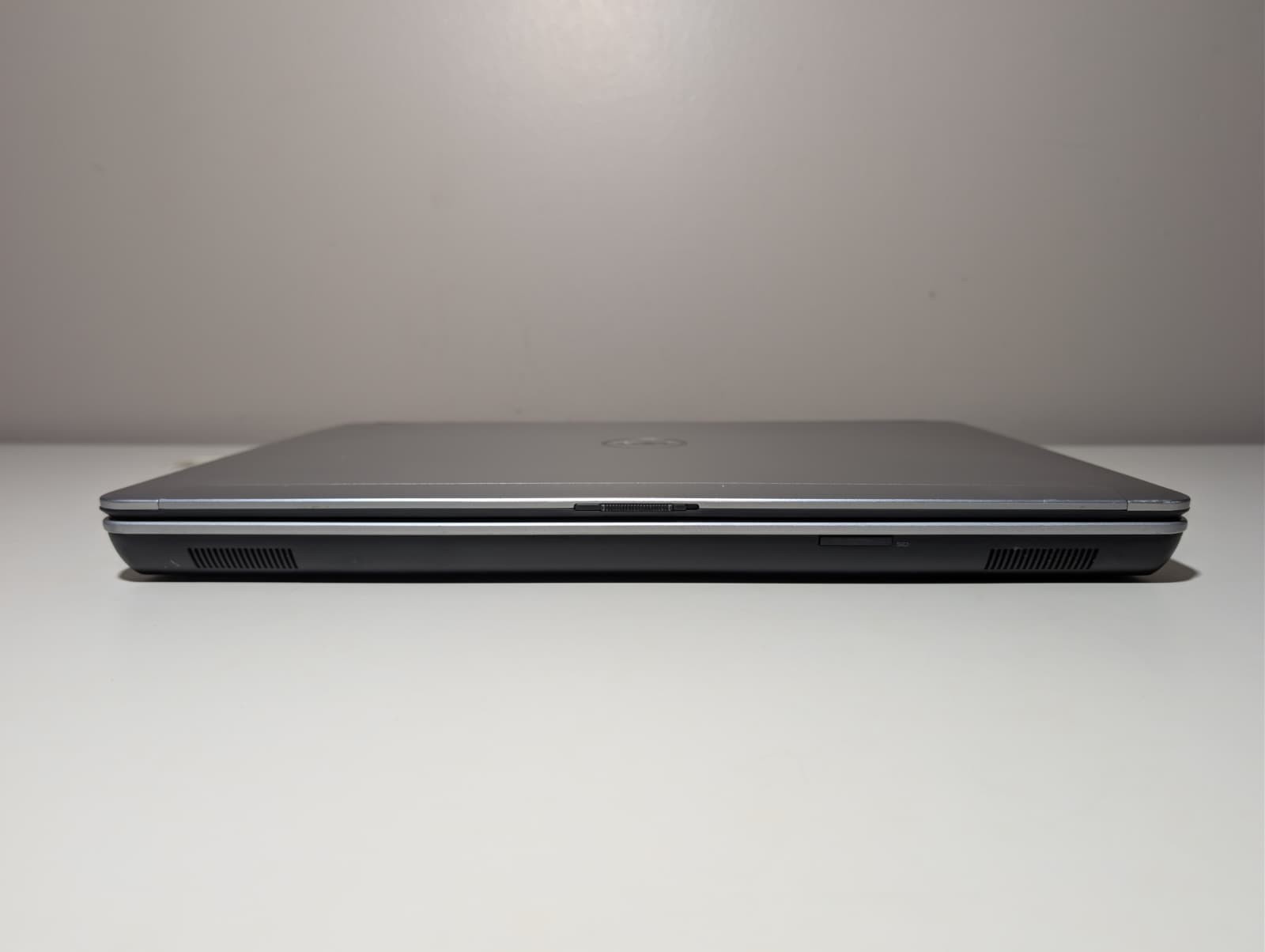 15″ Dell Latitude E6540 | i5 4th 16GB RAM 256GB SSD | FHD Backlit | Win 10 DVD