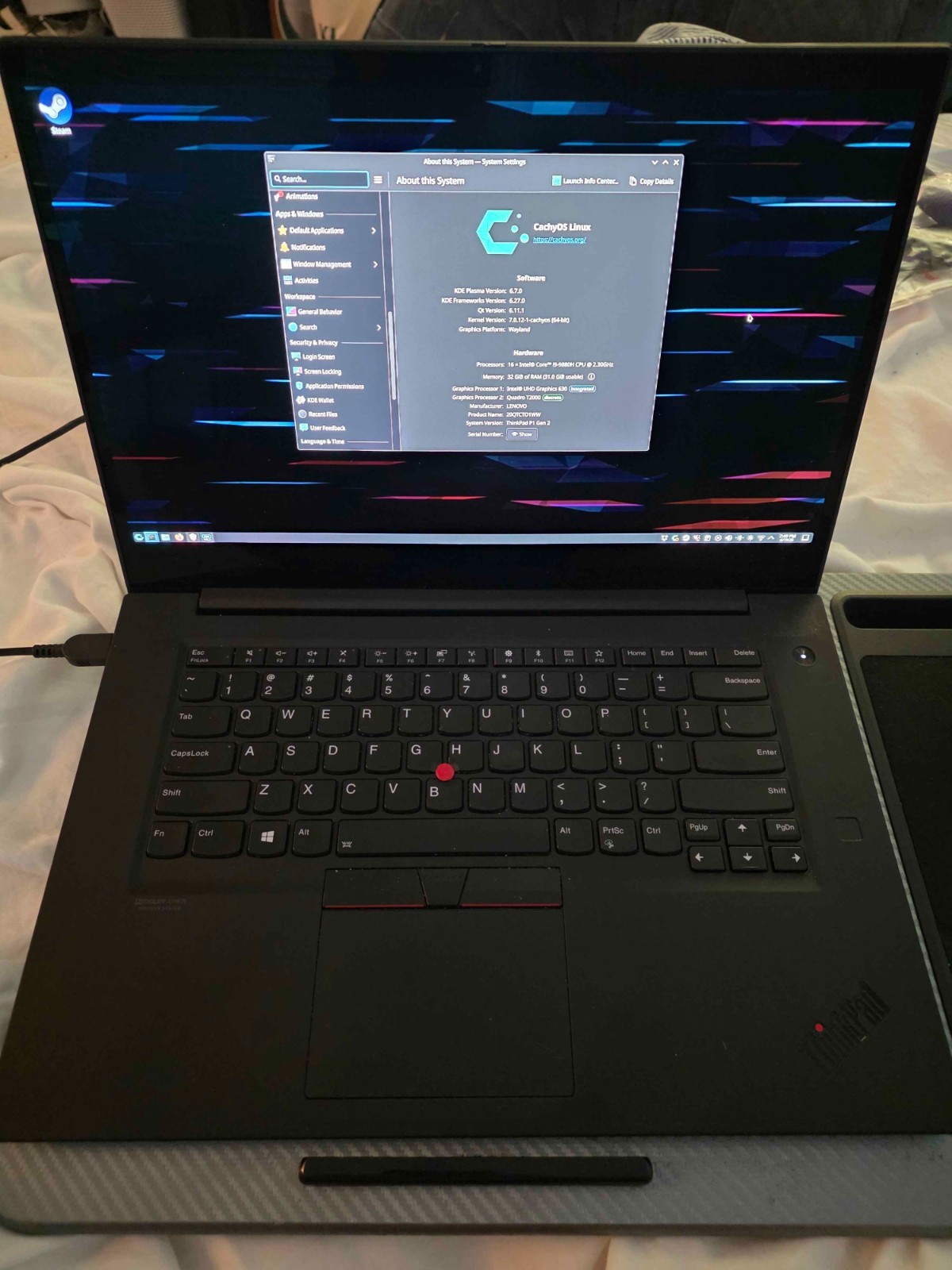 Lenovo ThinkPad P1 Gen 2 i9-9880H, NVIDIA Quadro T2000 32GB RAM 1TB NVME 4KOLED