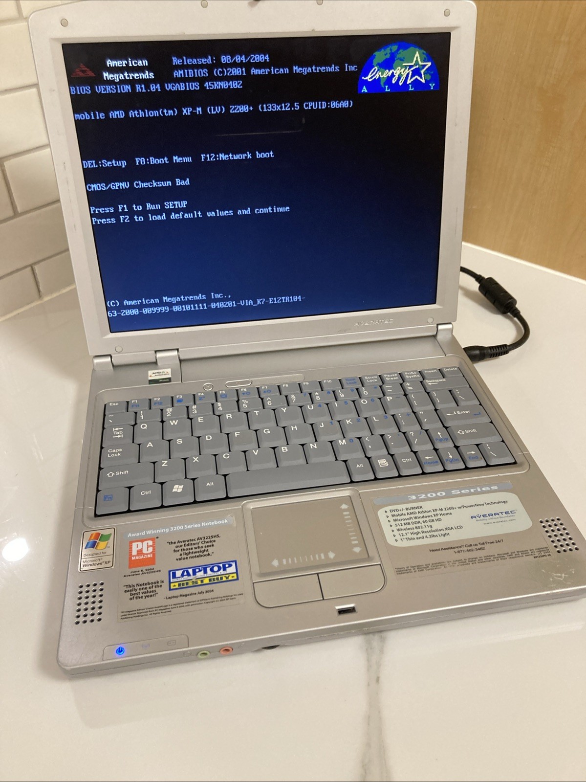 💻 Averatec 3200 💾 AMD Athlon XP-M 2000+ 512MB RAM🔋Turns On | No HDD | Vintage