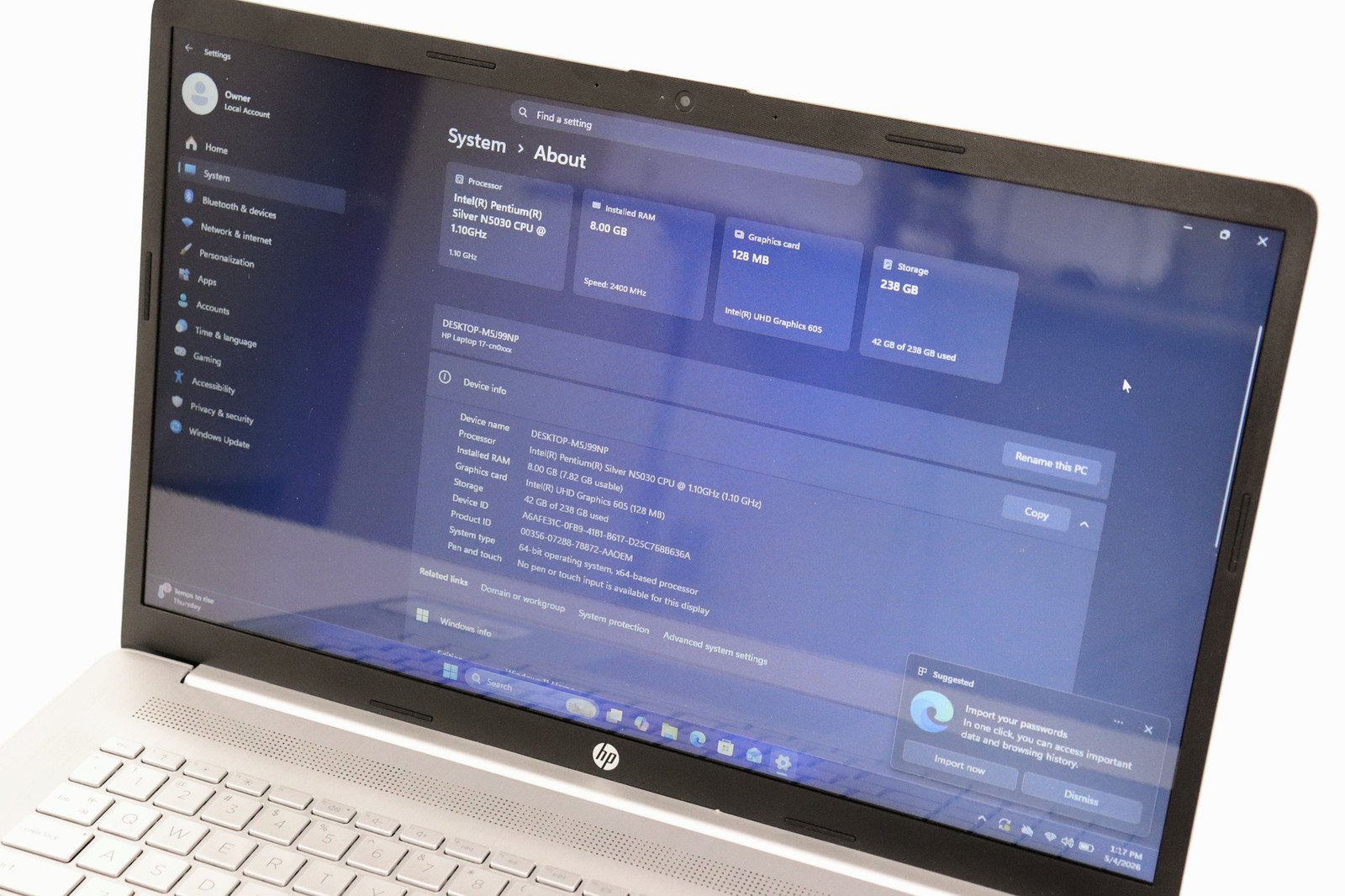 HP Laptop 17-CN003NR 17″ Intel Pentium Silver N5030 8GB 256GB NVMe Win 11 Home