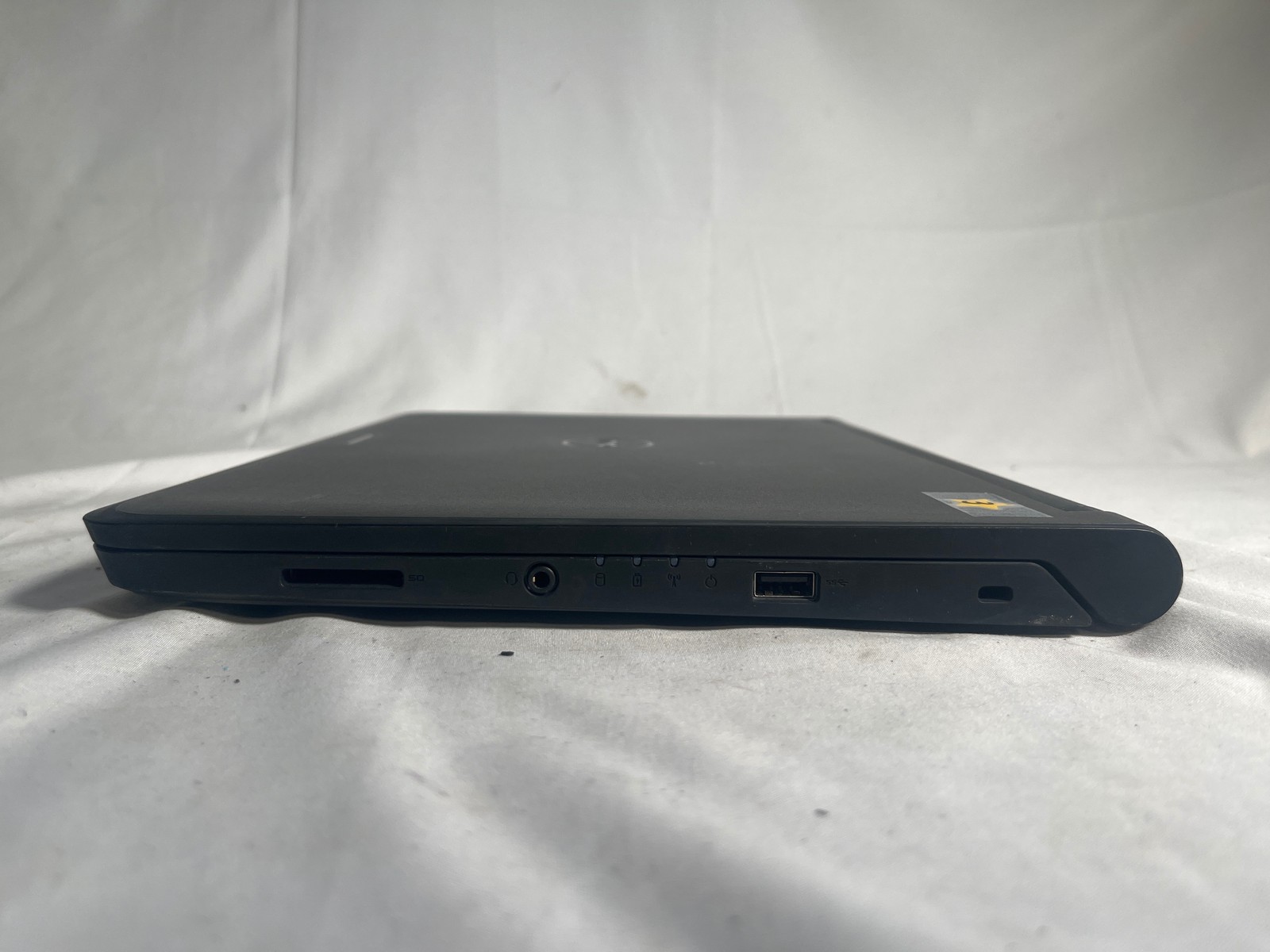 Dell Latitude 3340 i3-4030U 1.9GHz 4GB 128GB SSD 13.3″