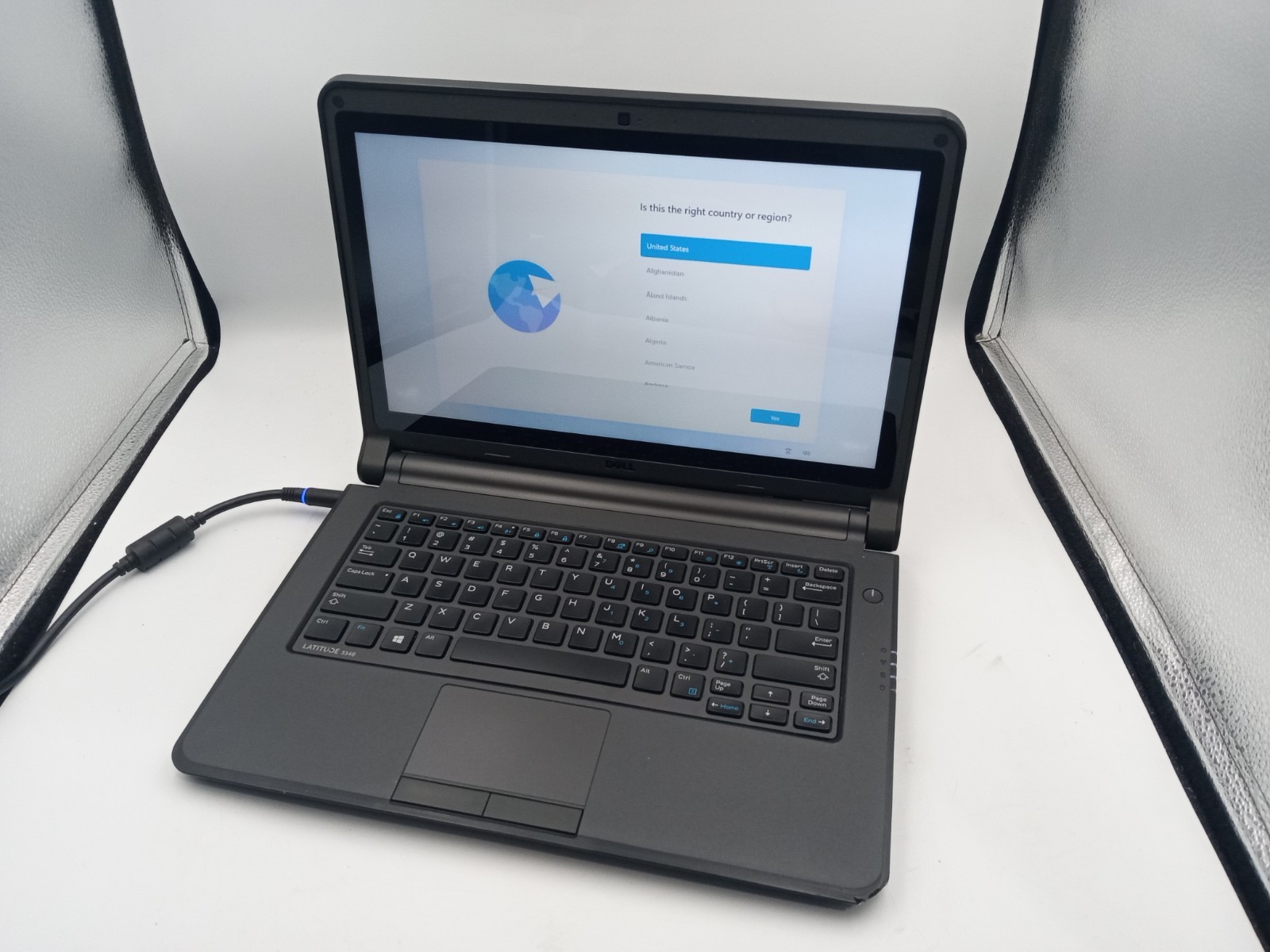 Dell Latitude 3340 13″ Touchscreen Intel i5 8GB RAM 500GB HDD Win11 – READ -RR