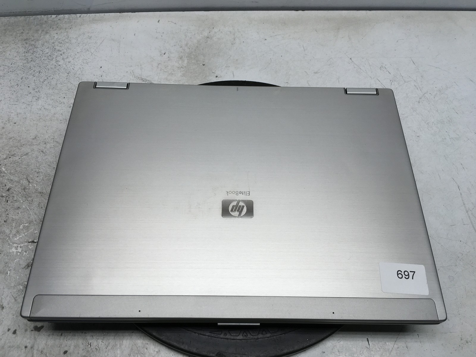 HP EliteBook 6930P Intel Core 2 Duo P8600 2.4GHz 4 GB NO HDD No Batt