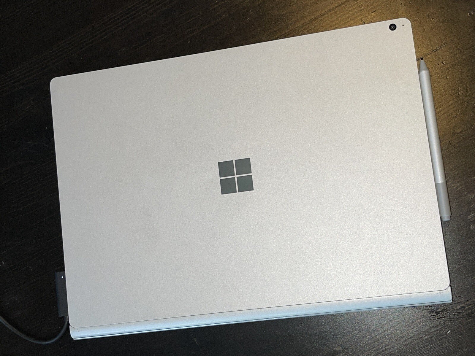 Surface Book 2 i7 16GB GTX 1060 + Surface Dock, Pen, Mouse, Charger