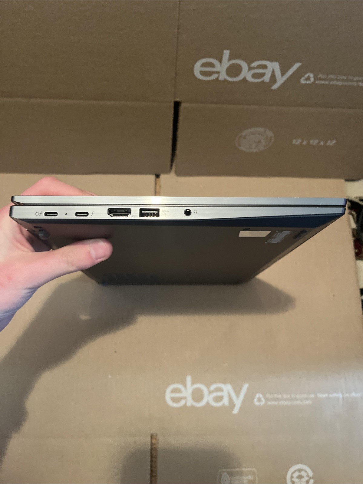 Lenovo ThinkPad T14s Gen 3 – i7-1270P – 32GB DDR4 – 512GB SSD – 14’ Touchscreen