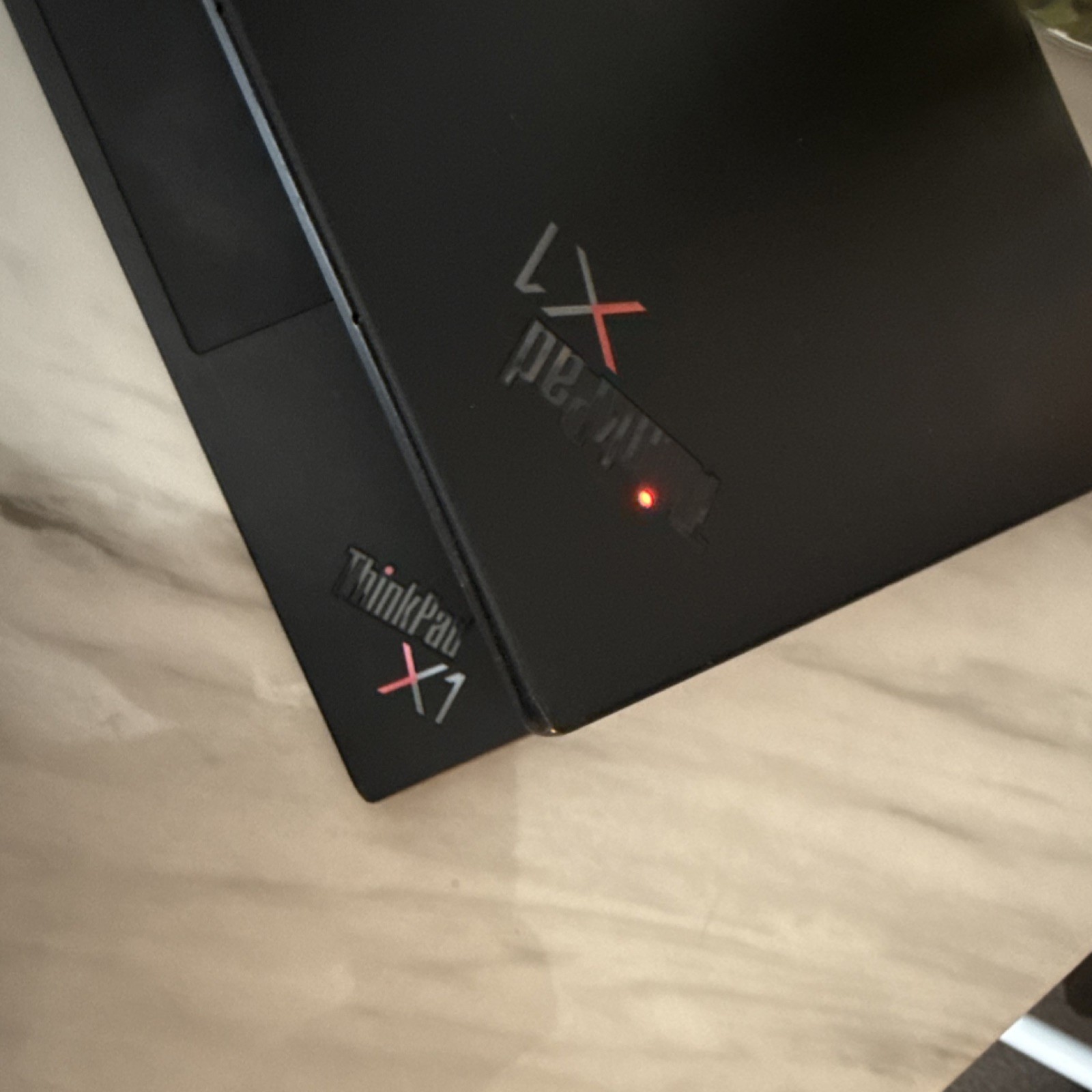 Lenovo ThinkPad X1 Carbon Gen 9 14in Core i7 Black Webcam Backlit KB