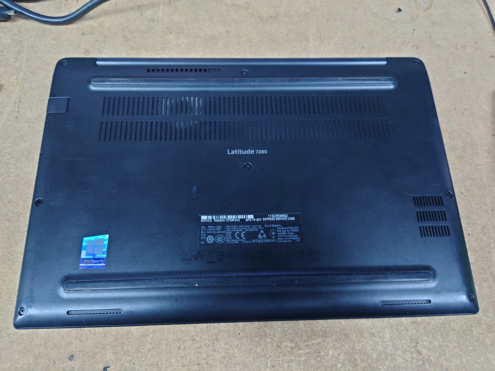 Dell Latitude 7280 12.5″ FHD i7-7600U 8GB RAM No Battery/OS/SSD