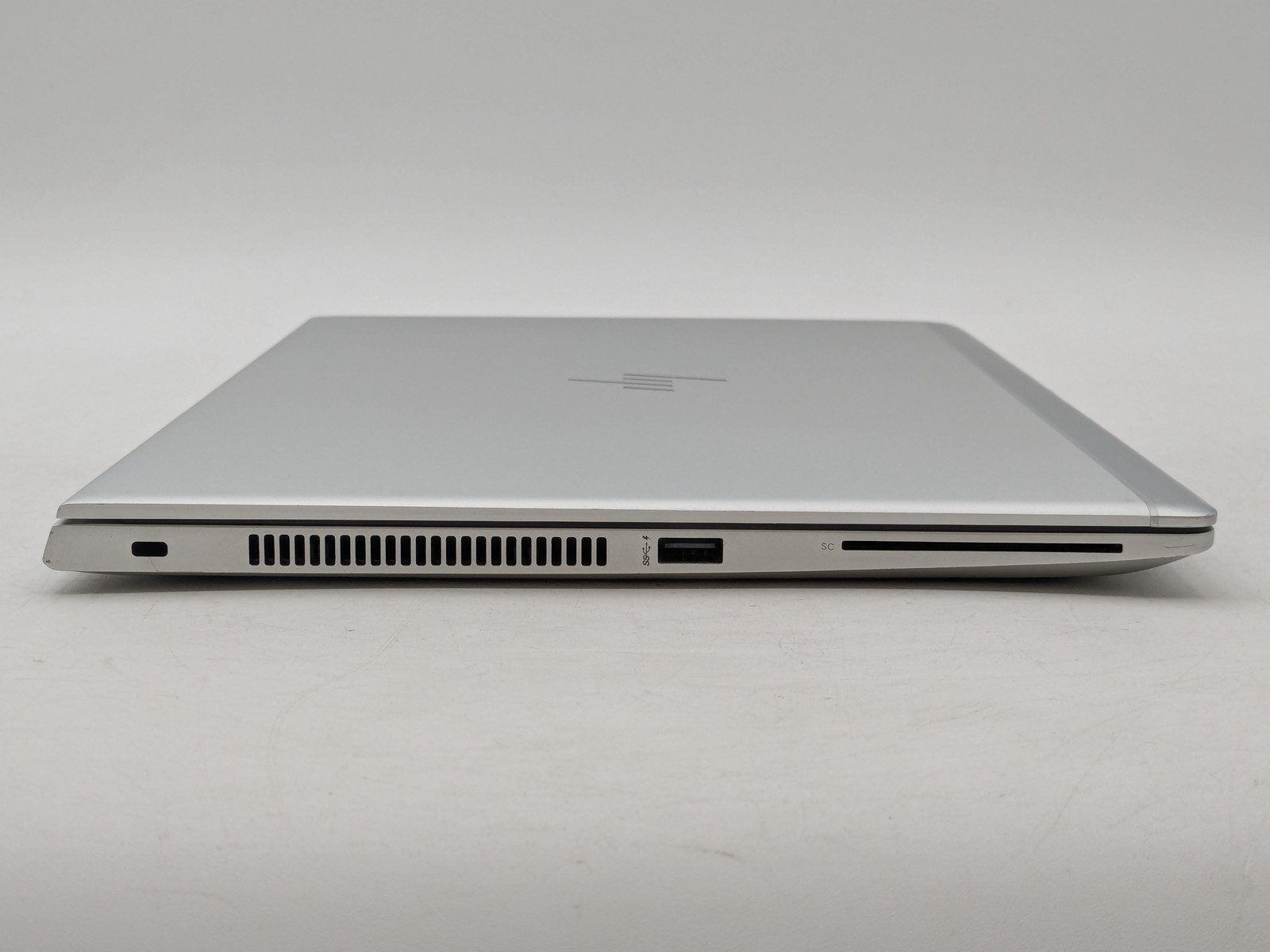 HP EliteBook 840 G5 14″ FHD I7-8650U Backlit FP Reader *READ*