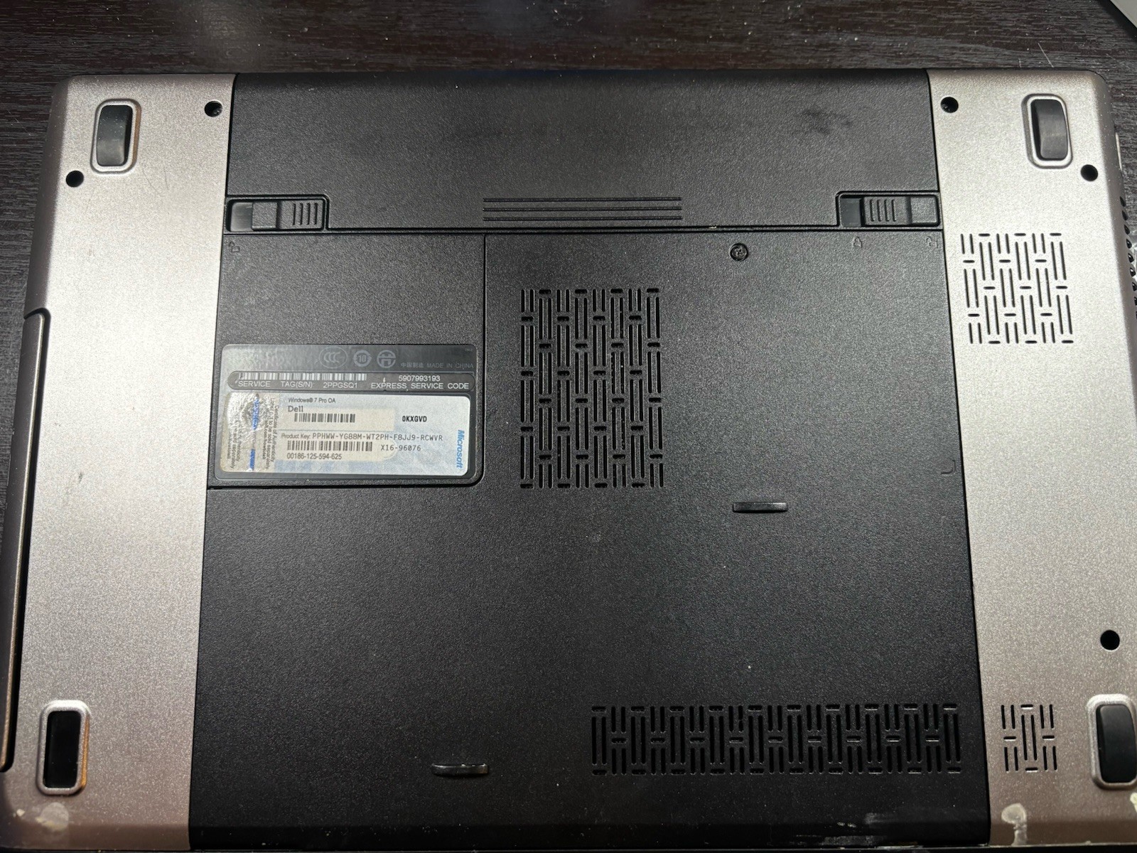 Dell Vostro 3450 14″ Intel Core i3 NO RAM NO HDD/OS For Parts NO POWER AS IS -DW