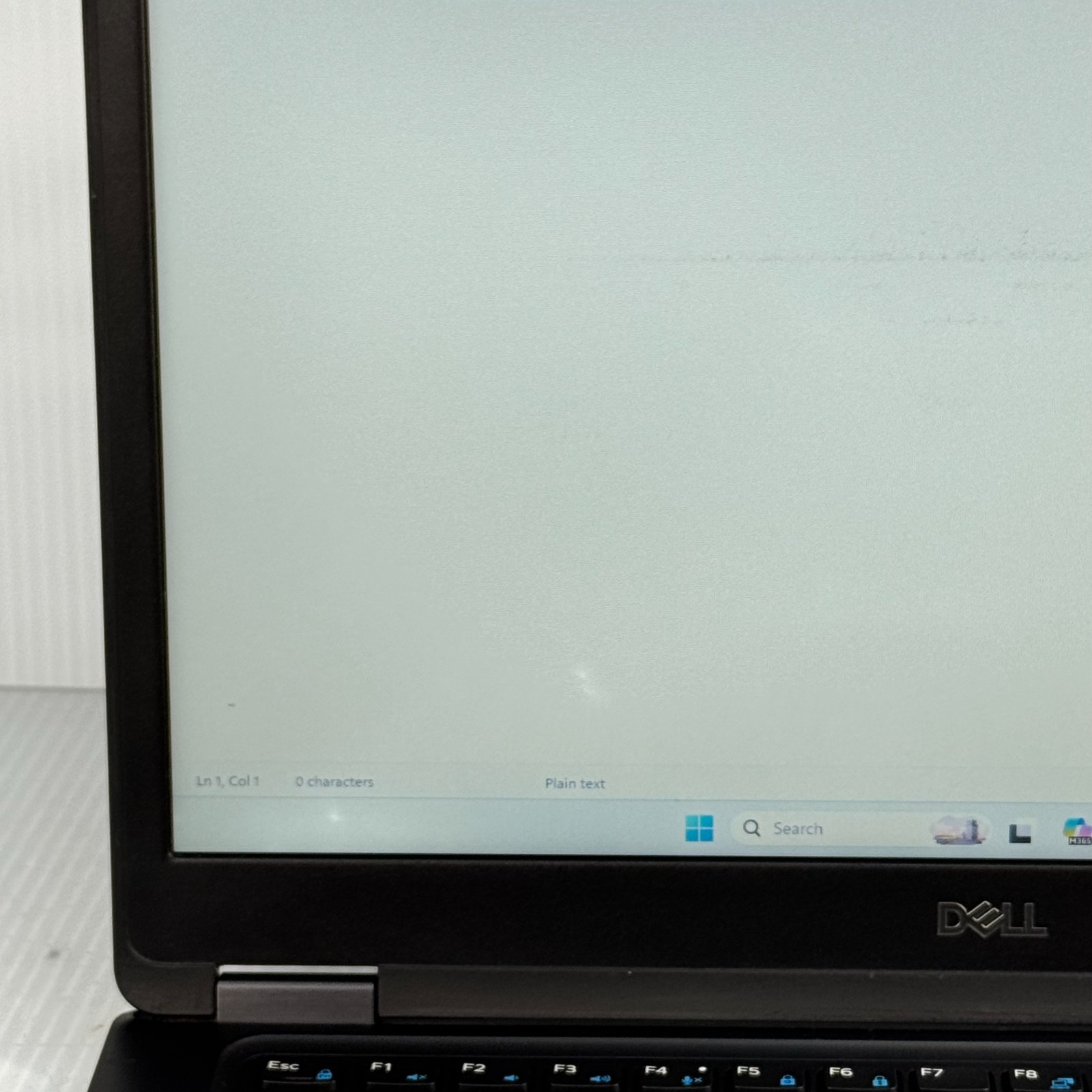 Dell Latitude 5490 i5-8350U 14″ Windows 11 Pro Laptop 128GB SSD 8GB RAM *WEAR*