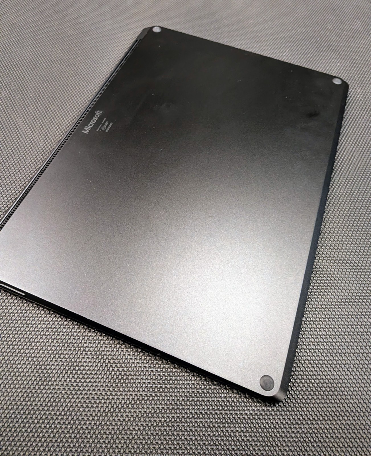 Microsoft Surface Laptop 4 Model 1951 13.5 8GB 256GB SSD