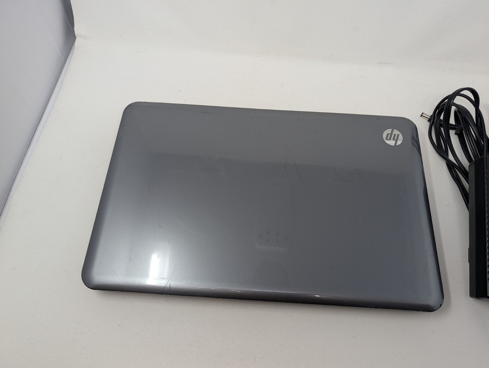 HP Pavilion G7-1312NR Laptop & Charger, AMD A4-3320AM 5GB No HDD Boots To Bios