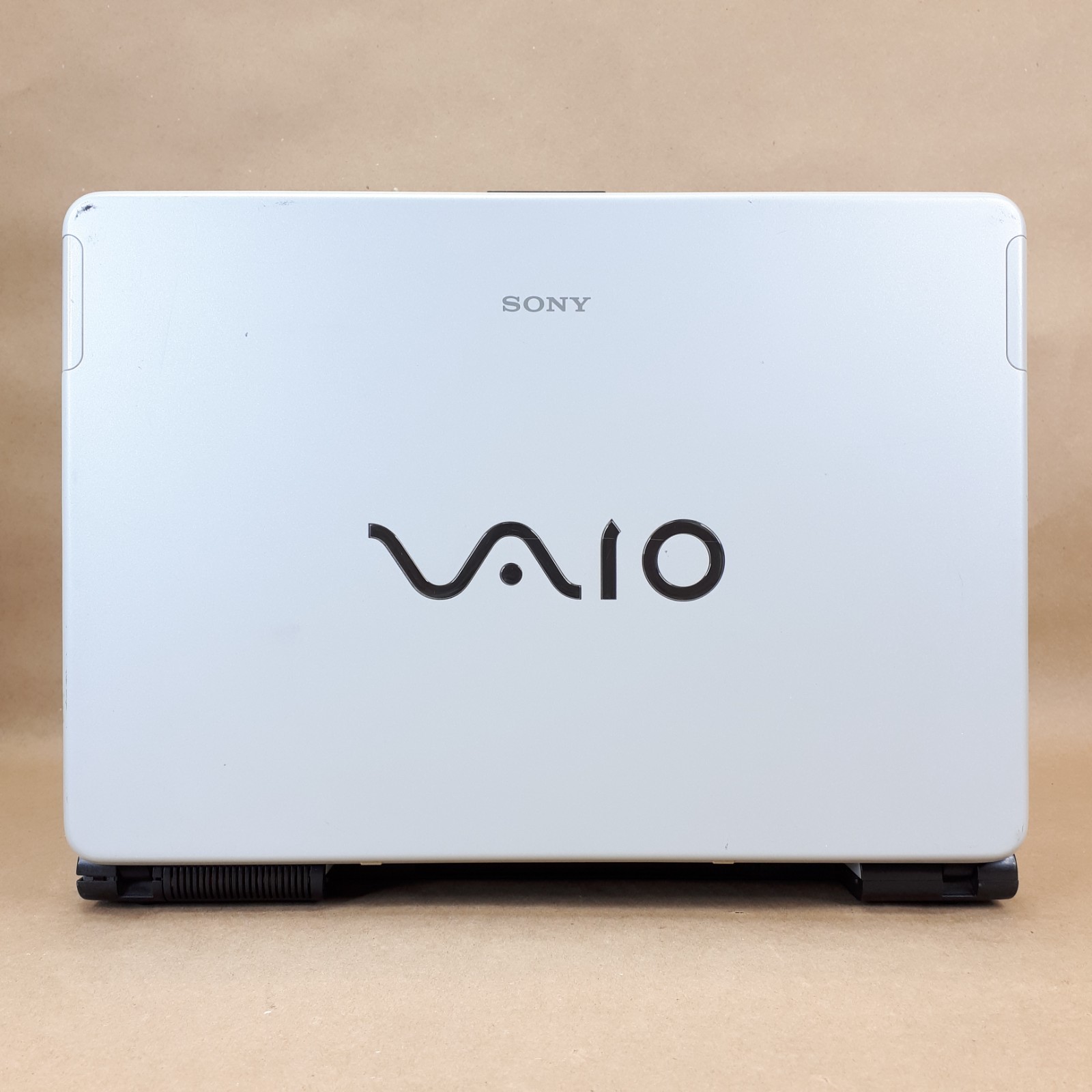Sony VAIO VGN-FS315H 15.4″ Laptop Pentium M740 Boot/BIOS 2GB RAM No HDD/Battery