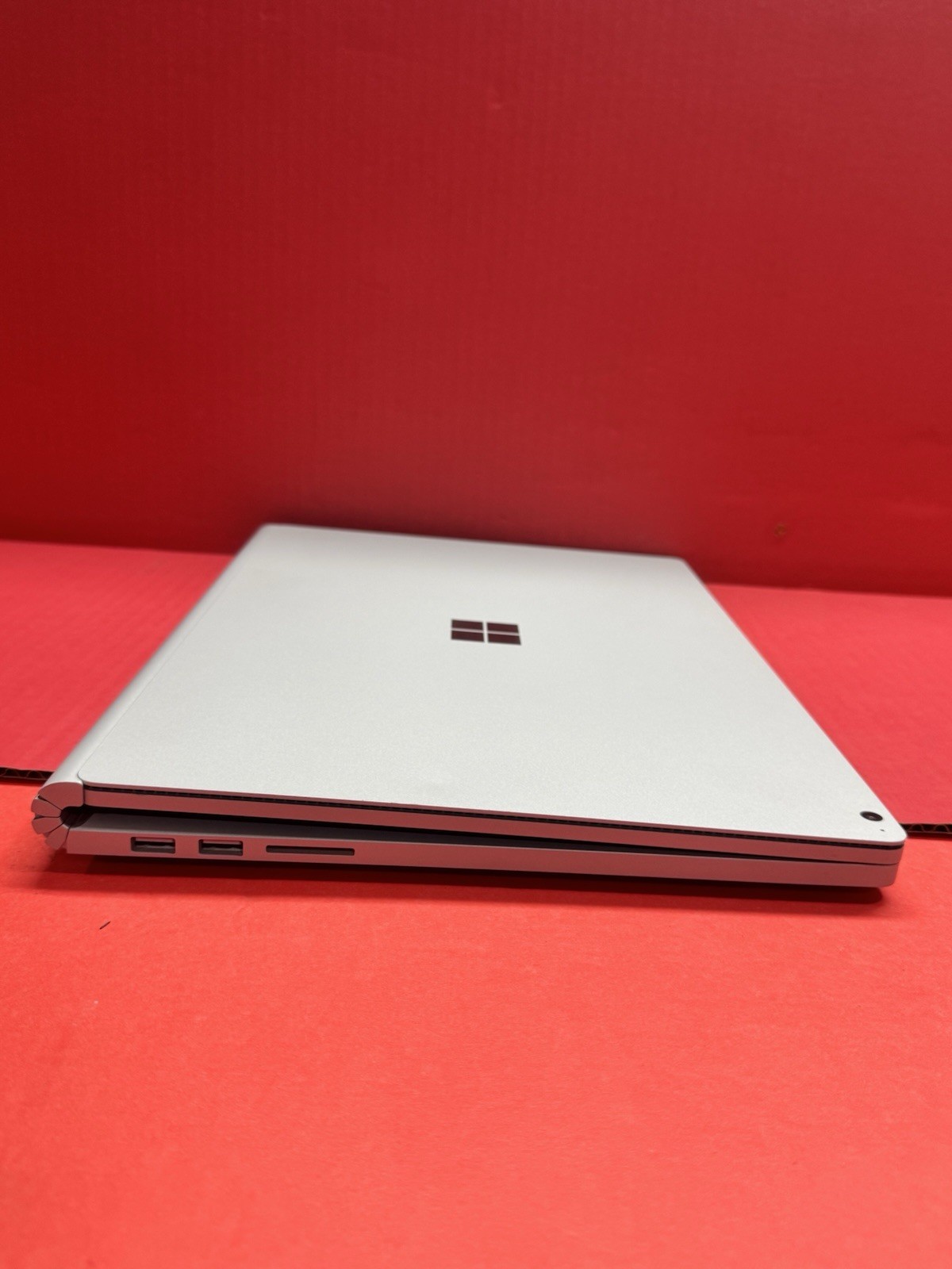 Microsoft Surface Book 3 15.5” 10th i7- 1.30GHz 16GB 256GB Windows 11pro