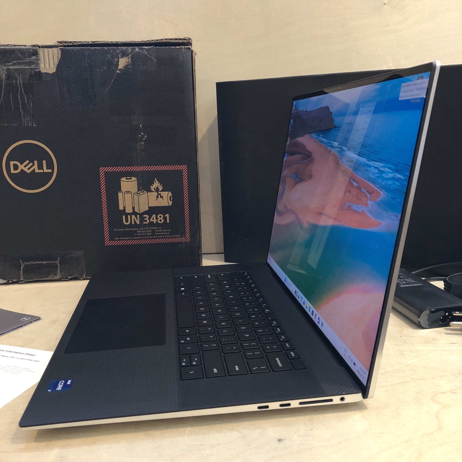 Dell XPS 17 9710 17.3” Touchscreen Intel Core i7 11th 16GB RAM 1TB SSD RTX3060