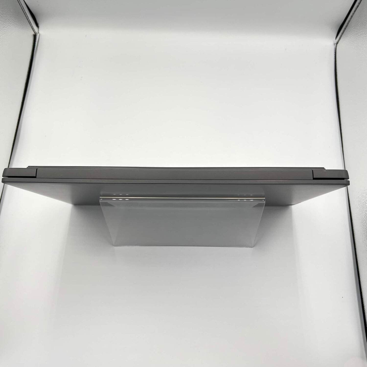 Lenovo IdeaPad 3i 15IRU8 15.6″ i5-1335U 1.3GHz 16GB RAM 256GB SSD
