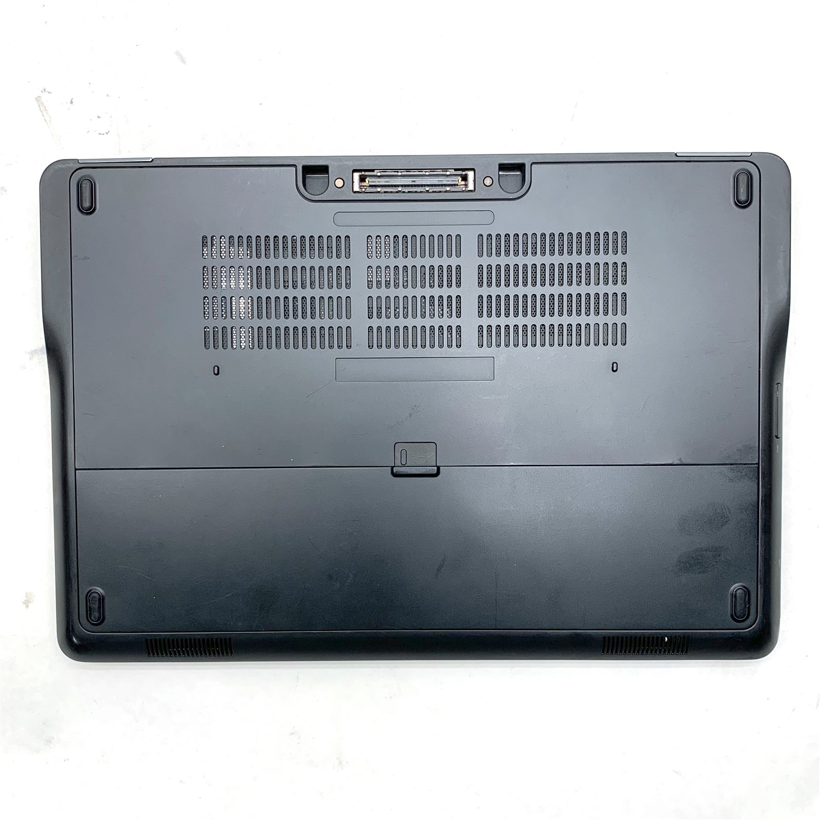 Dell Latitude E7450 14″ FHD Intel Core i5-5300U 2.30GHz 8GB 256GB SSD Windows 10