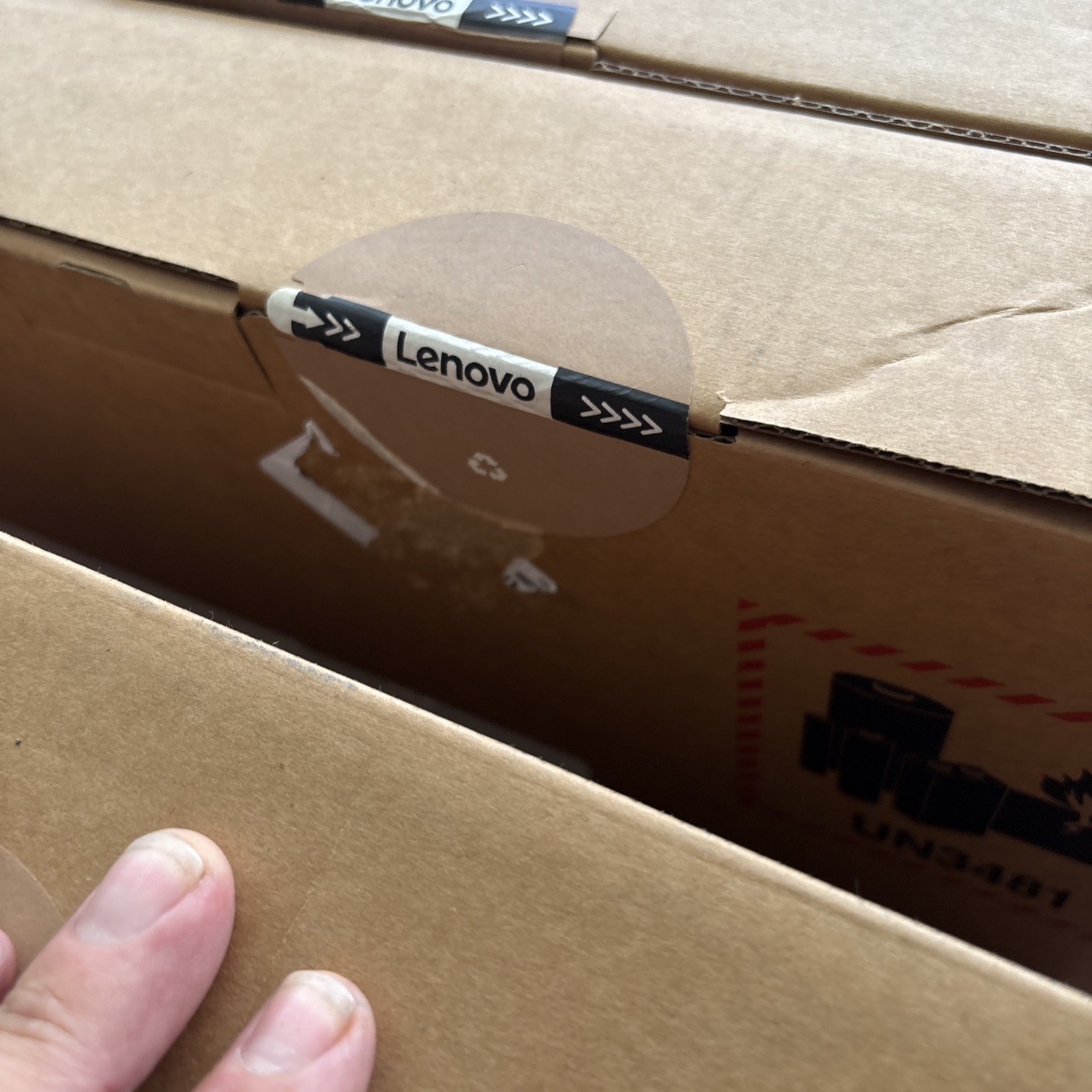 Lenovo IdeaPad 5a 2-in-1 15″ Luna Gray Laptop
