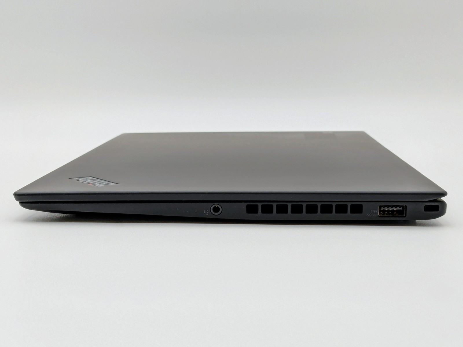 Lenovo ThinkPad X1 Carbon Gen 6 20KG 14″ FHD I5-8350U 256GB SSD 16GB W11P Webcam