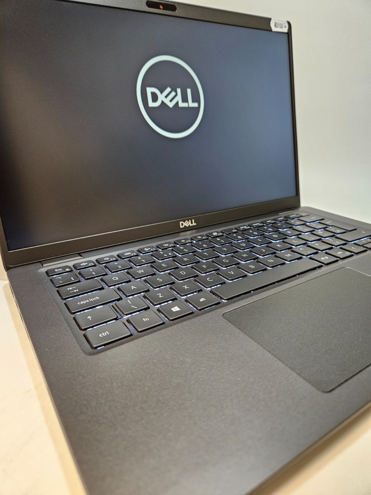 Dell Latitude 7410 14″ HD Intel i5 10th Gen @ 1.60GHz 8GB 256GB NVMe Win 11 Pro